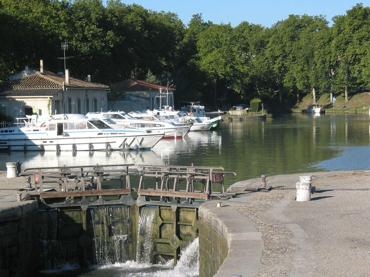 Le Bristol Appartement Canal & Chenier Canaldumidi Carcassonne Eksteriør bilde